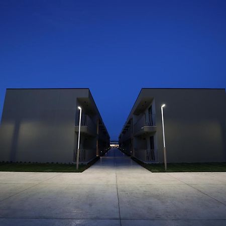 Amber Village Spille Exterior foto