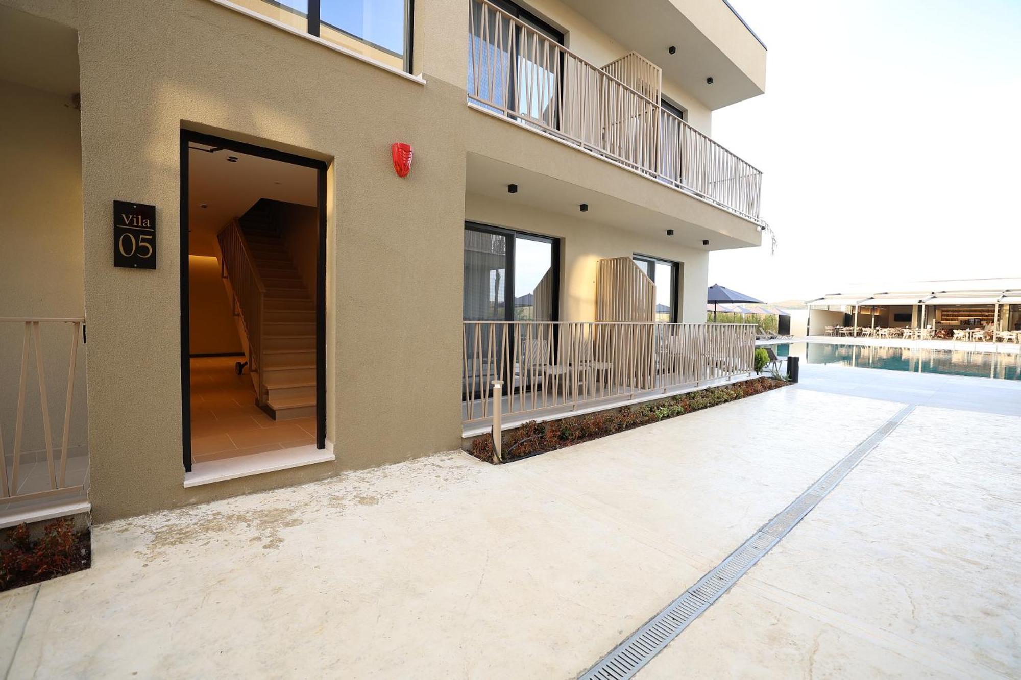 Amber Village Spille Exterior foto